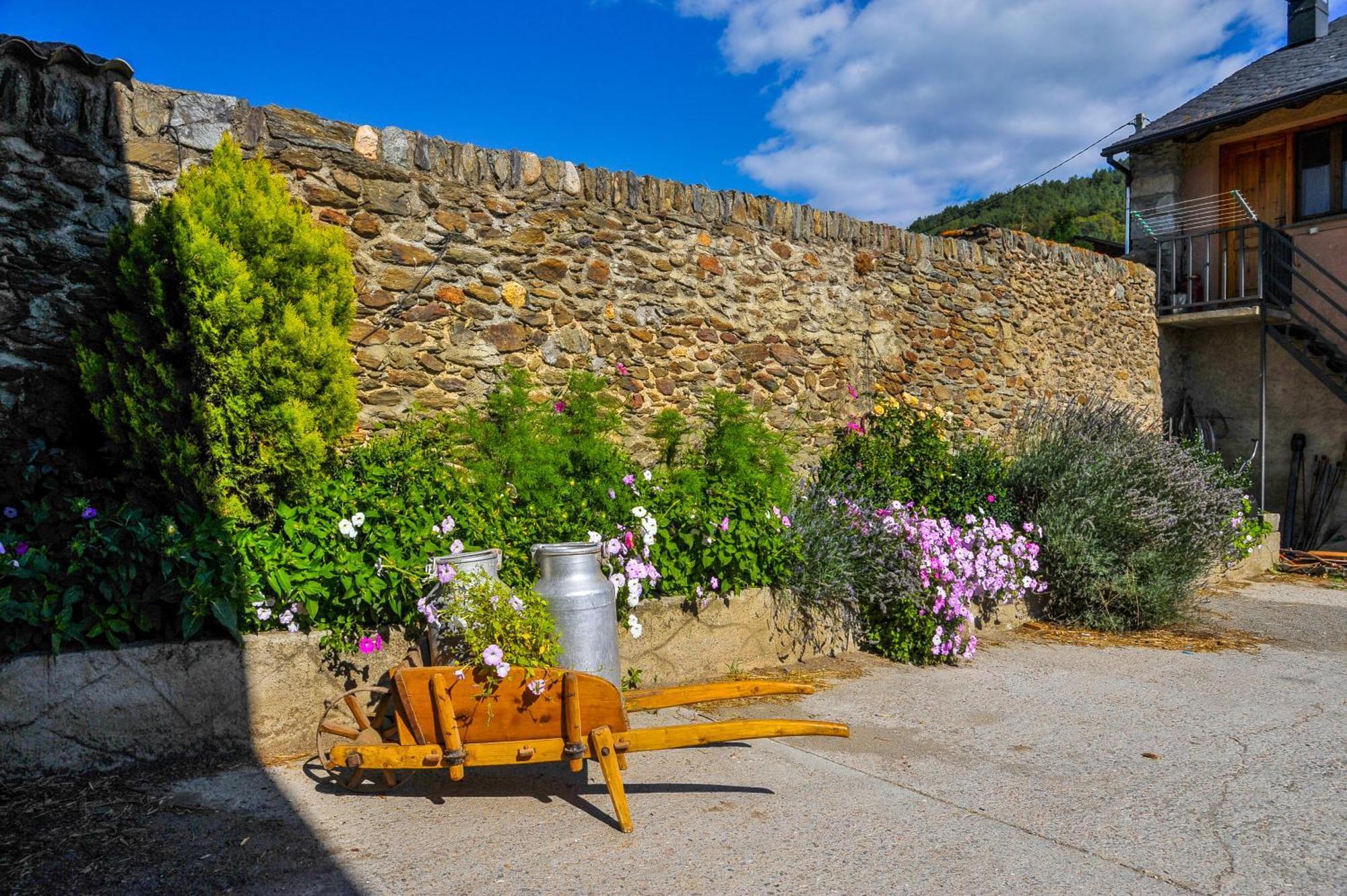 Cal Pascual Guest House Les Pereres Bagian luar foto